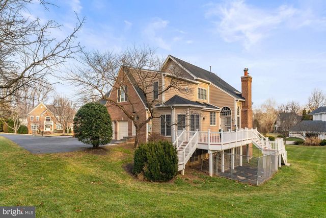 1424 WYNHURST LN, Vienna, VA 22182