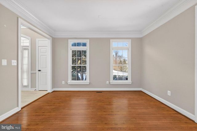 1424 WYNHURST LN, Vienna, VA 22182