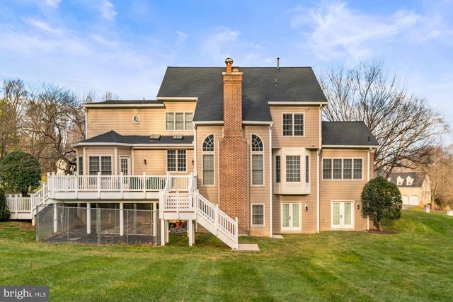 1424 WYNHURST LN, Vienna, VA 22182