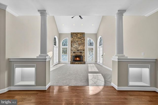 1424 WYNHURST LN, Vienna, VA 22182