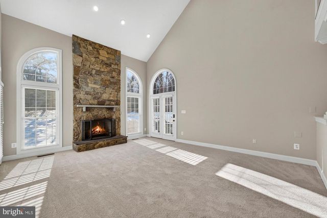 1424 WYNHURST LN, Vienna, VA 22182