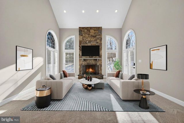 1424 WYNHURST LN, Vienna, VA 22182