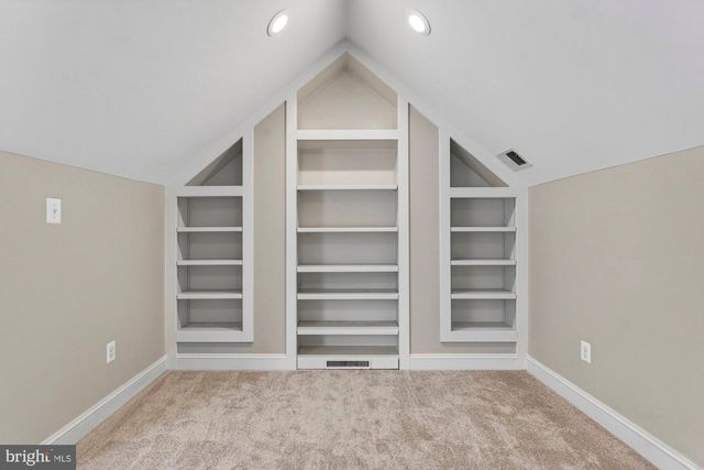 1424 WYNHURST LN, Vienna, VA 22182