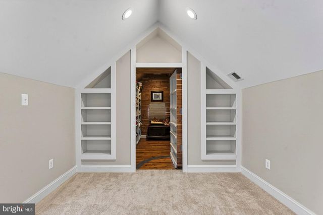 1424 WYNHURST LN, Vienna, VA 22182