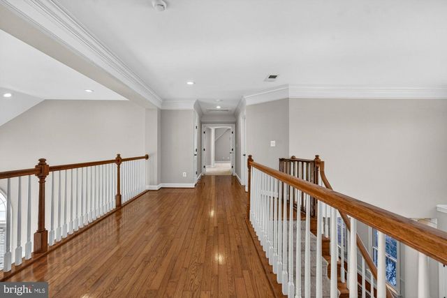 1424 WYNHURST LN, Vienna, VA 22182