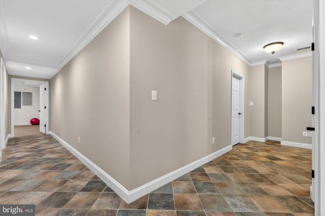 1424 WYNHURST LN, Vienna, VA 22182