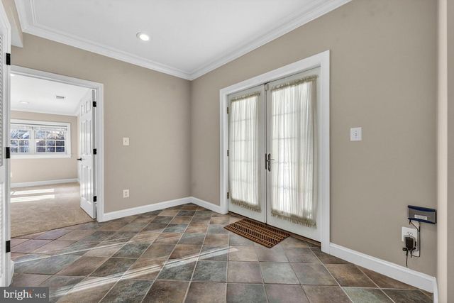 1424 WYNHURST LN, Vienna, VA 22182