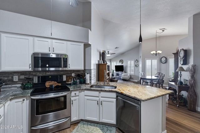 20636 N 104TH Avenue, Peoria, AZ 85382