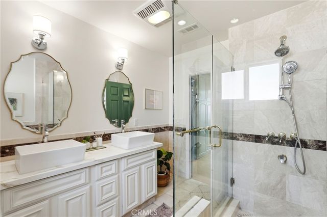 435 Eton Drive, Burbank, CA 91504