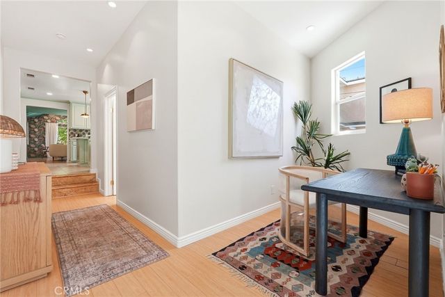 435 Eton Drive, Burbank, CA 91504