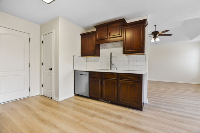 3738 Suiter Road, Clarksville, TN 37040