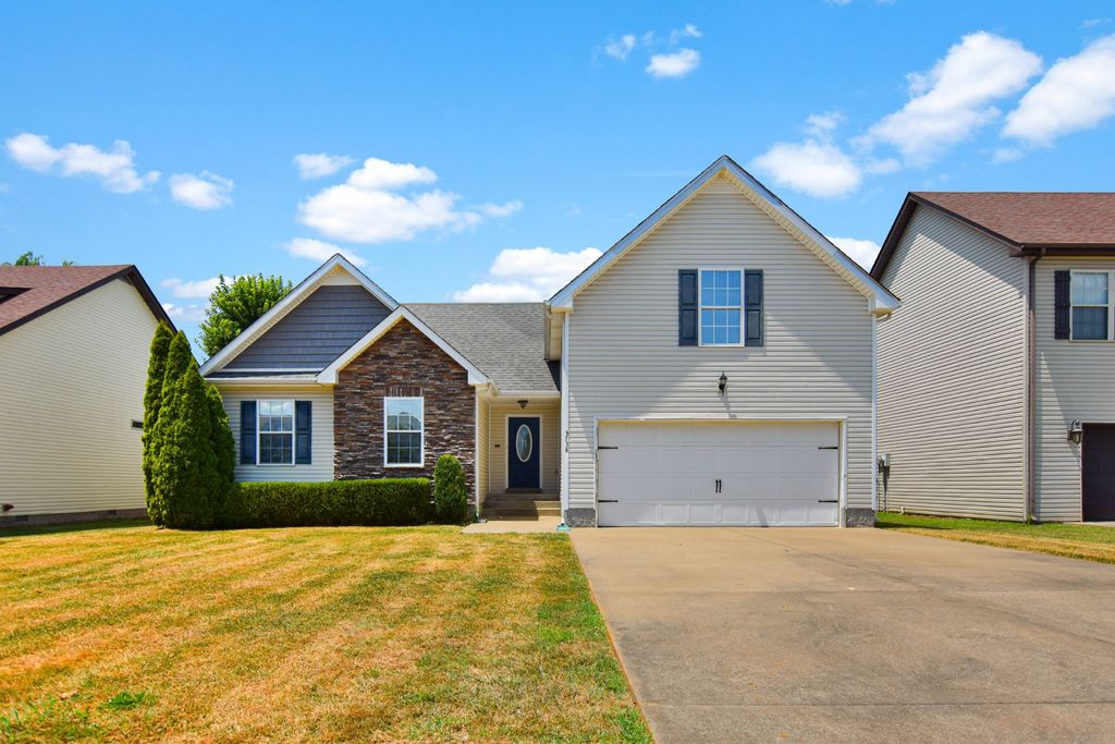 3738 Suiter Road, Clarksville, TN 37040