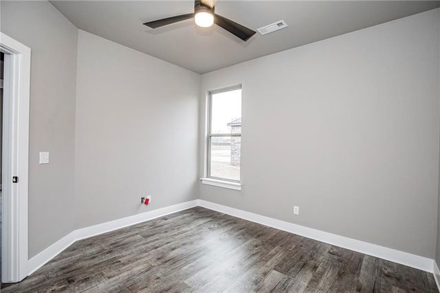 1048 Parker Lane, Pea Ridge, AR 72751