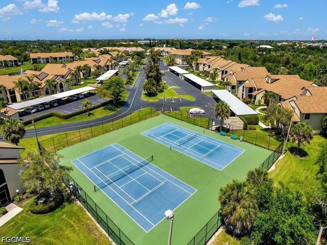 8474 Charter Club CIR 14, Fort Myers, FL 33919