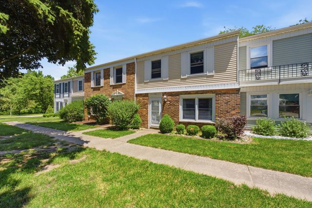 2938 Archer Drive 14, East Moline, IL 61244