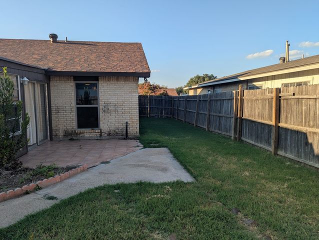 1308 Cherry Hill Lane, Lewisville, TX 75067