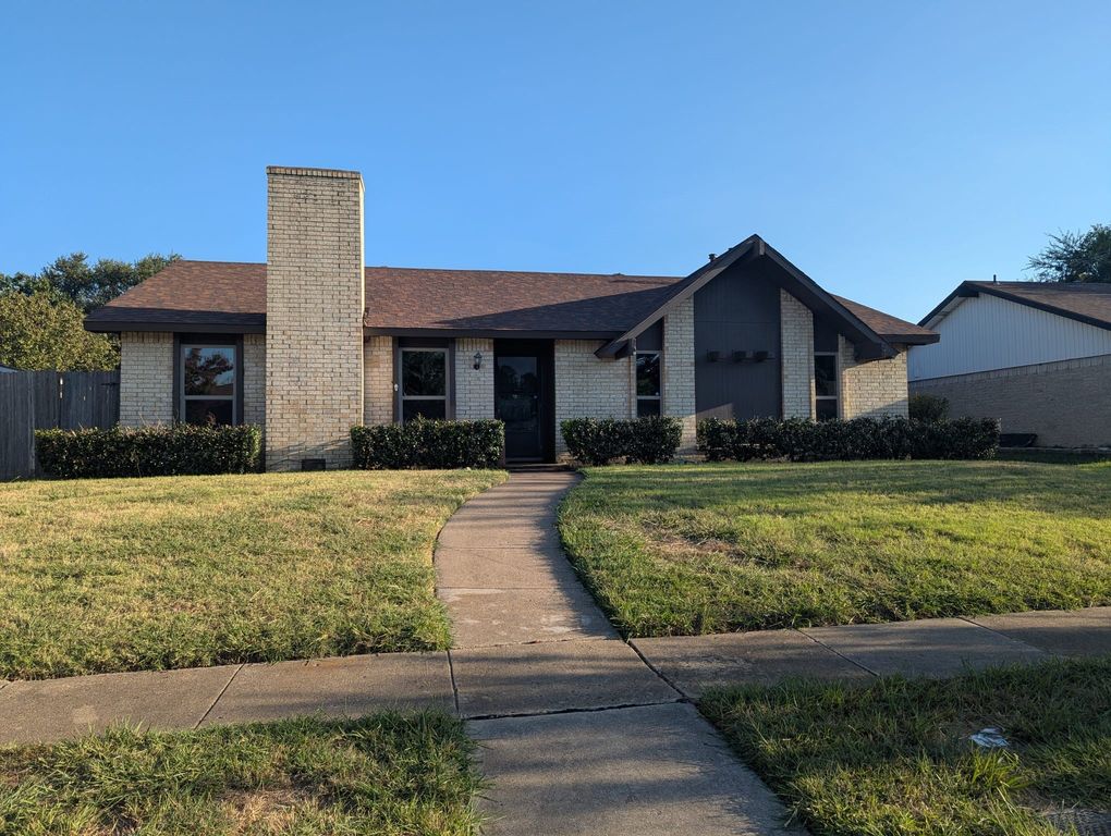 1308 Cherry Hill Lane, Lewisville, TX 75067