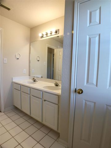 6323 Sunset Cove Lane, Katy, TX 77494