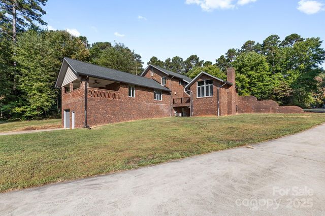 1653 Dudley Shoals Road, Granite Falls, NC 28630