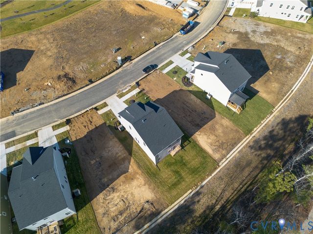 6437 Lila Crest LN, Midlothian, VA 23112