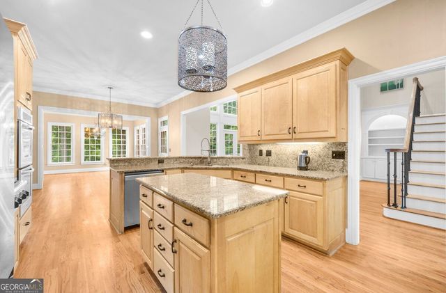 4556 Allen Park Path, Suwanee, GA 30024
