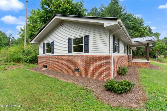 491 Notla Church Road, Murphy, NC 28906