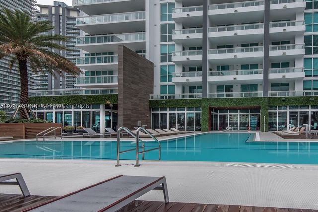 1080 Brickell Ave 4201, Miami, FL 33131