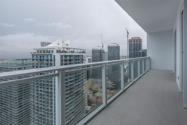 1080 Brickell Ave 4201, Miami, FL 33131