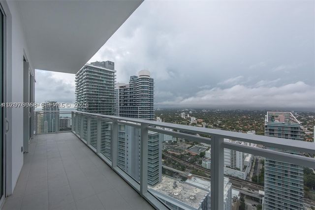 1080 Brickell Ave 4201, Miami, FL 33131