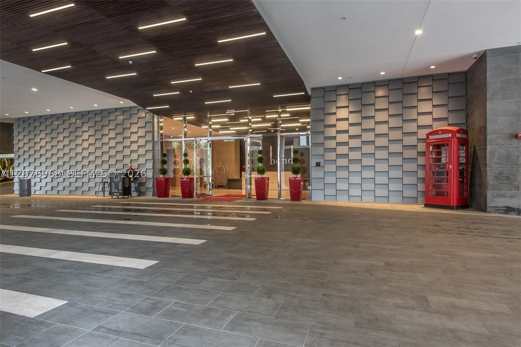 1080 Brickell Ave 4201, Miami, FL 33131