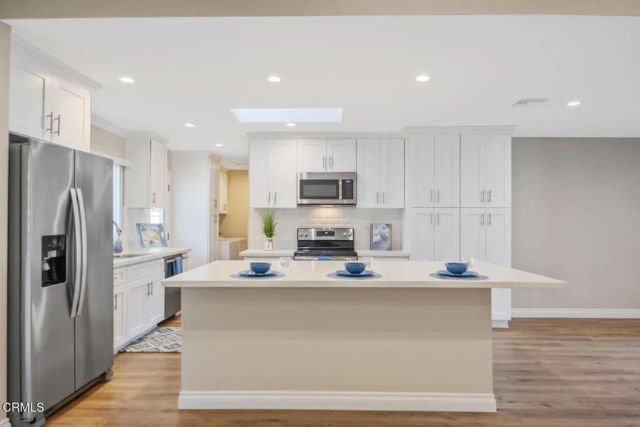 13325 Village 13, Camarillo, CA 93012