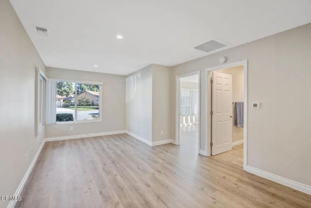 13325 Village 13, Camarillo, CA 93012