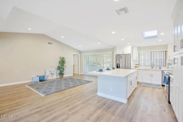 13325 Village 13, Camarillo, CA 93012