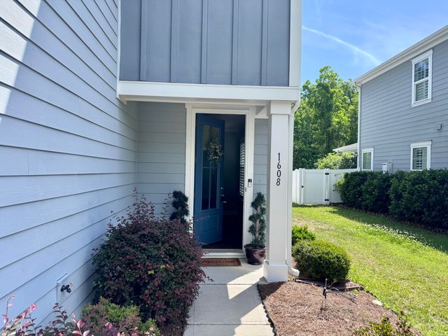 1608 Mermentau Street, Mount Pleasant, SC 29466