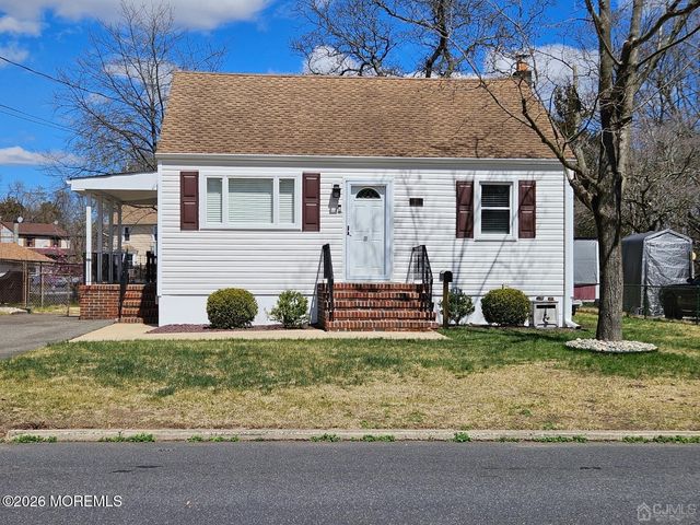 21 Bruning Lane, Spotswood, NJ 08884