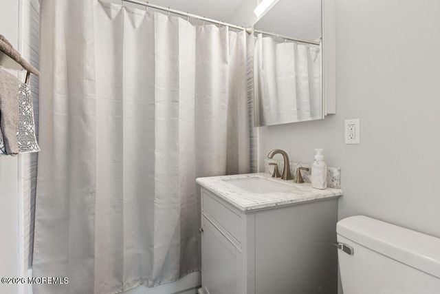 21 Bruning Lane, Spotswood, NJ 08884