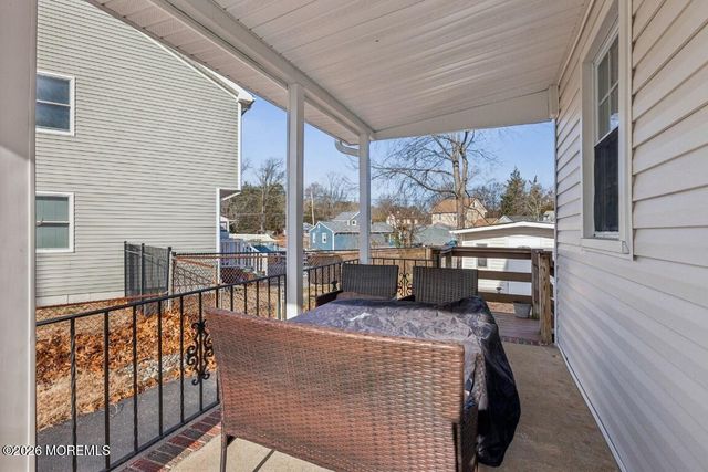 21 Bruning Lane, Spotswood, NJ 08884