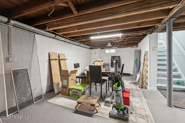 21 Bruning Lane, Spotswood, NJ 08884