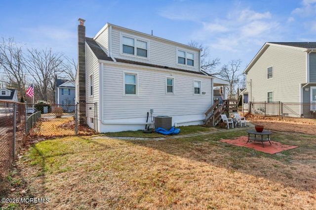 21 Bruning Lane, Spotswood, NJ 08884