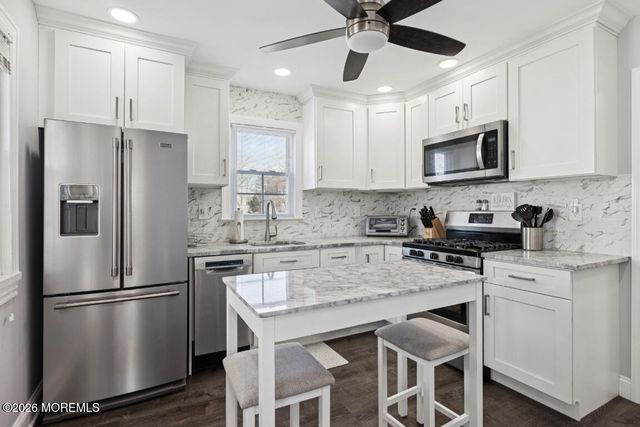 21 Bruning Lane, Spotswood, NJ 08884