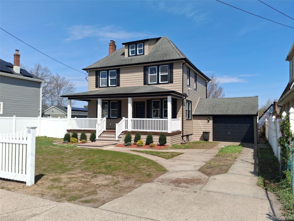 84 Holland Avenue, Elmont, NY 11003