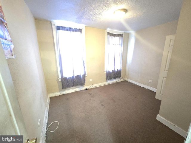 621 E 30TH ST, Baltimore, MD 21218