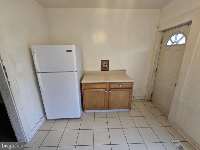 621 E 30TH ST, Baltimore, MD 21218