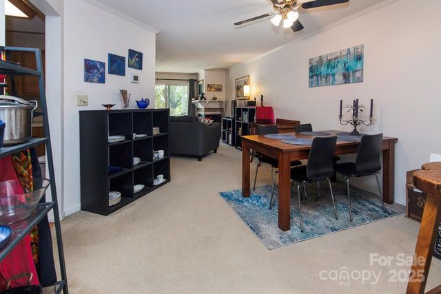 2536 Stradbrook Drive B, Charlotte, NC 28210