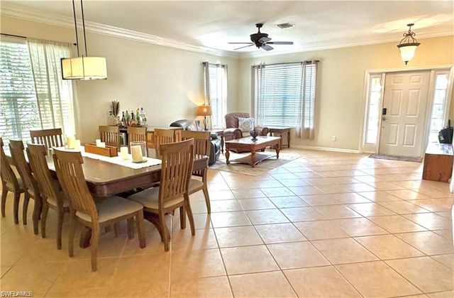 8364 Laurel Lakes BLVD, Naples, FL 34119