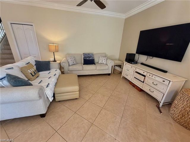 8364 Laurel Lakes BLVD, Naples, FL 34119