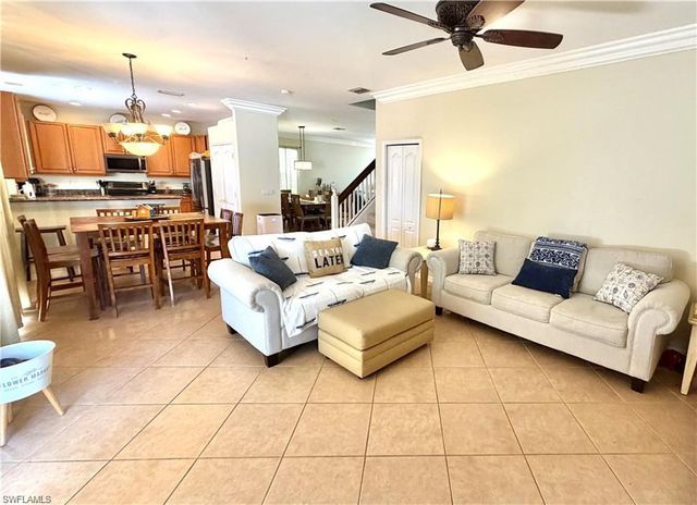 8364 Laurel Lakes BLVD, Naples, FL 34119