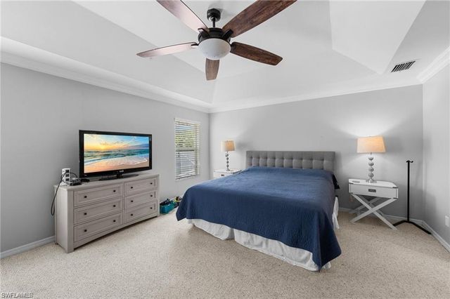 8364 Laurel Lakes BLVD, Naples, FL 34119