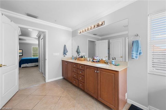8364 Laurel Lakes BLVD, Naples, FL 34119