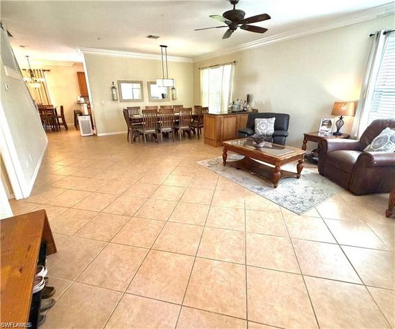 8364 Laurel Lakes BLVD, Naples, FL 34119